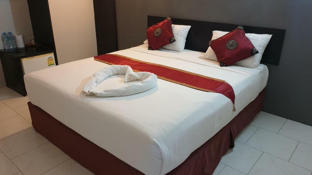 ฟ้าใสเฮาส์ Hotel เขาหลัก ภายนอก รูปภาพ