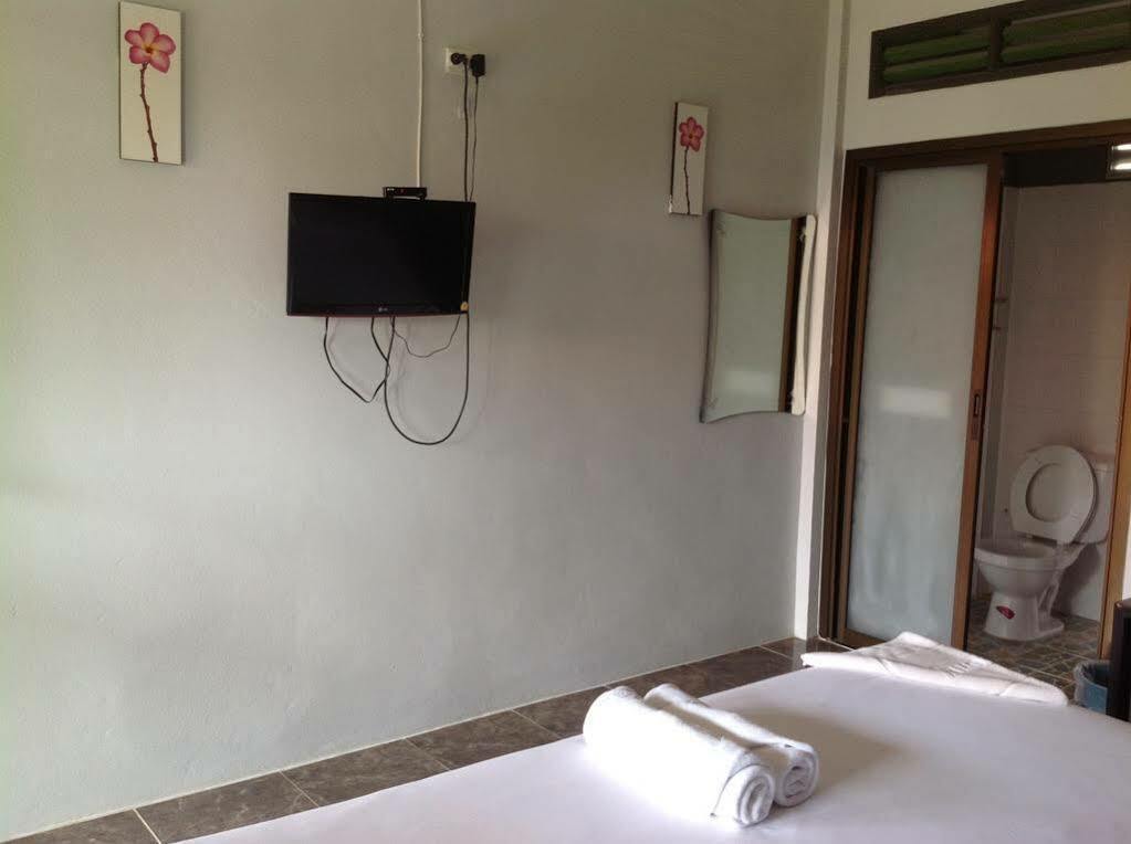 ฟ้าใสเฮาส์ Hotel เขาหลัก ภายนอก รูปภาพ